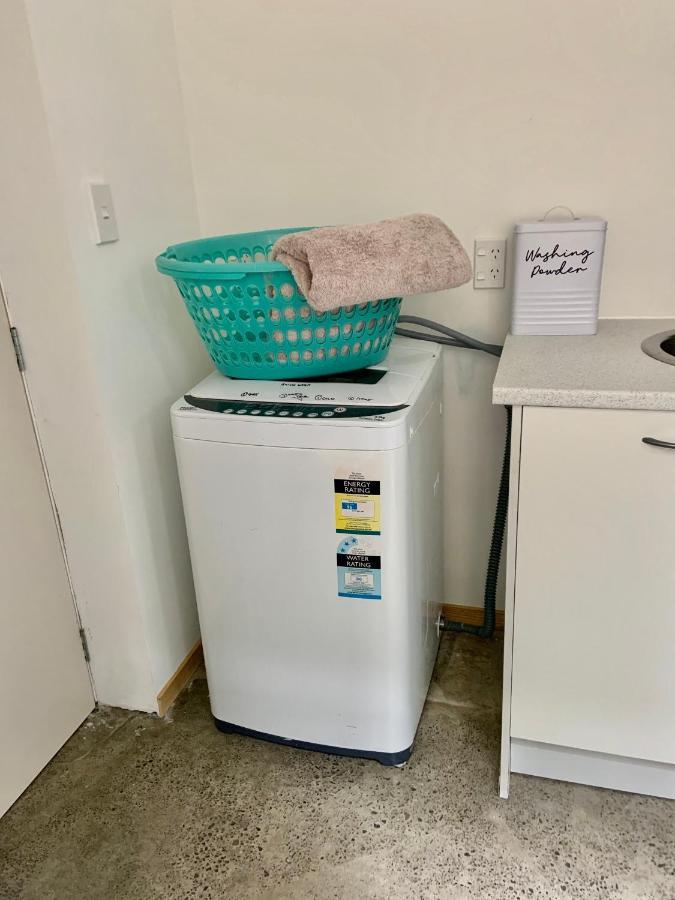 Garden Studio Apartment Havelock North Bagian luar foto
